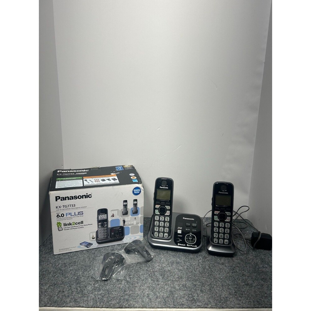 Panasonic KX-TG7733S DECT 6.0 Link-to-Cell via Bluetooth Cordless Telephone